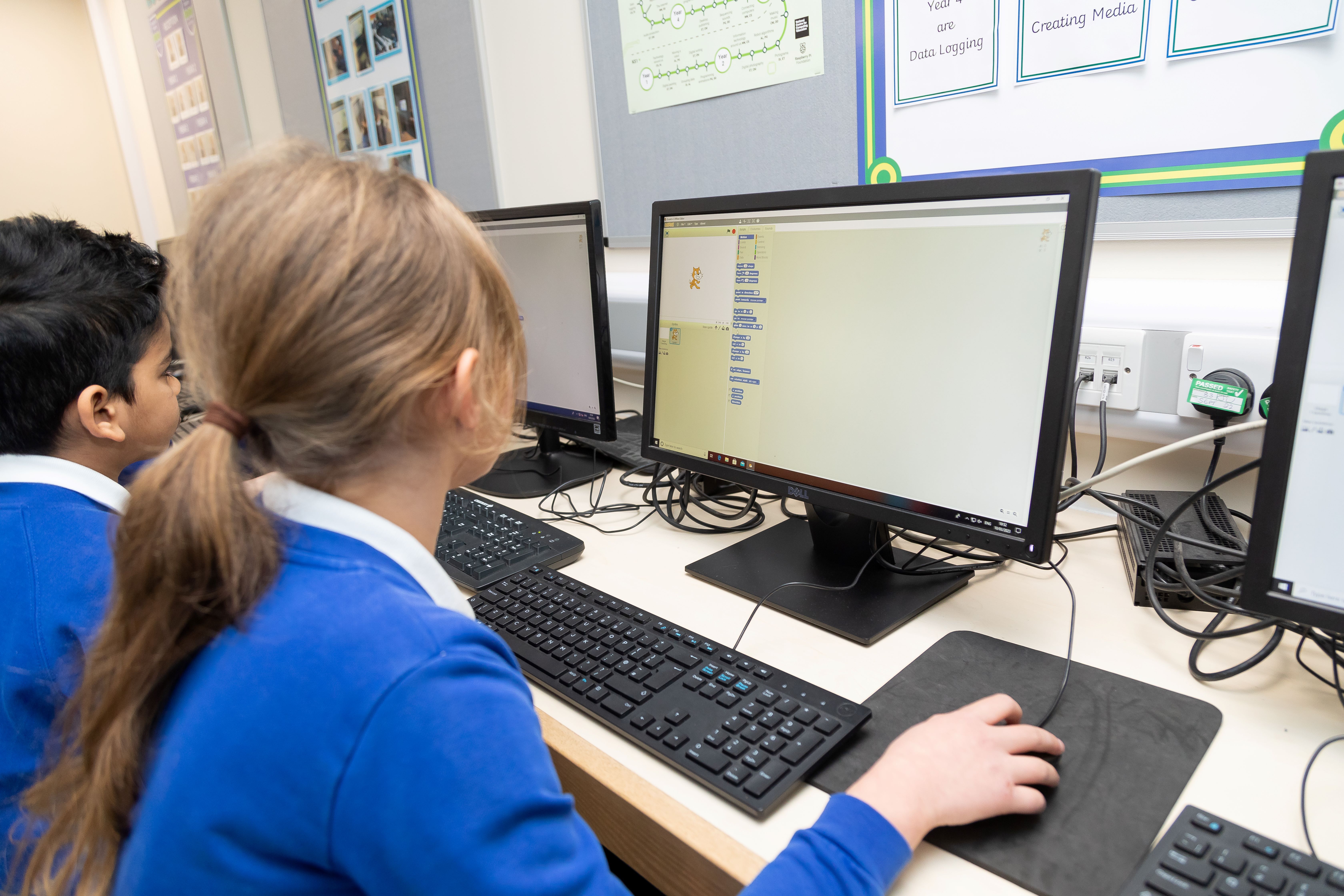 Computing with pupils KAM_2520